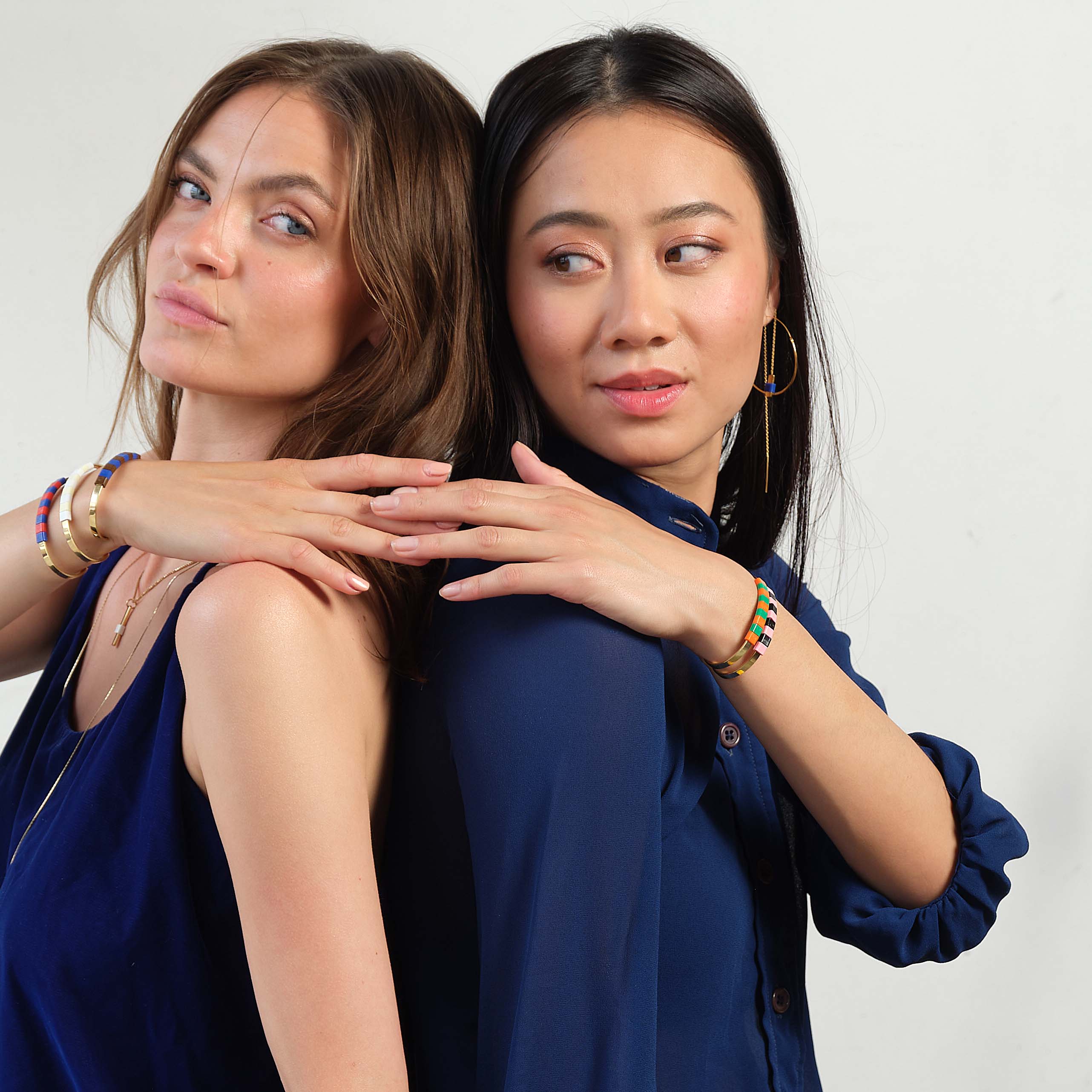 BAEKKE Brass Bracelet - DARK NIGHT